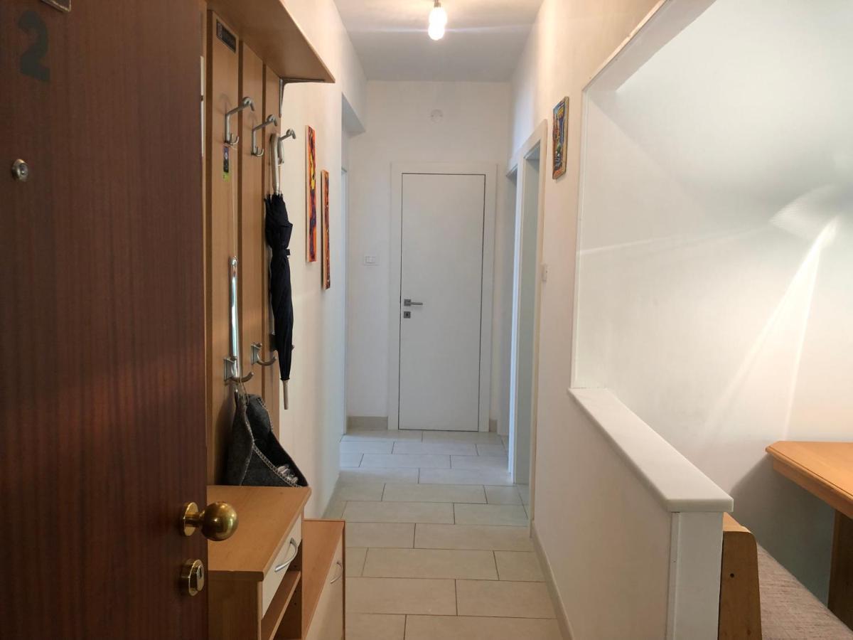 Guesthouse Gigli 2 - Free Tourist Card & Car Parking - No Trucks Больцано Екстер'єр фото